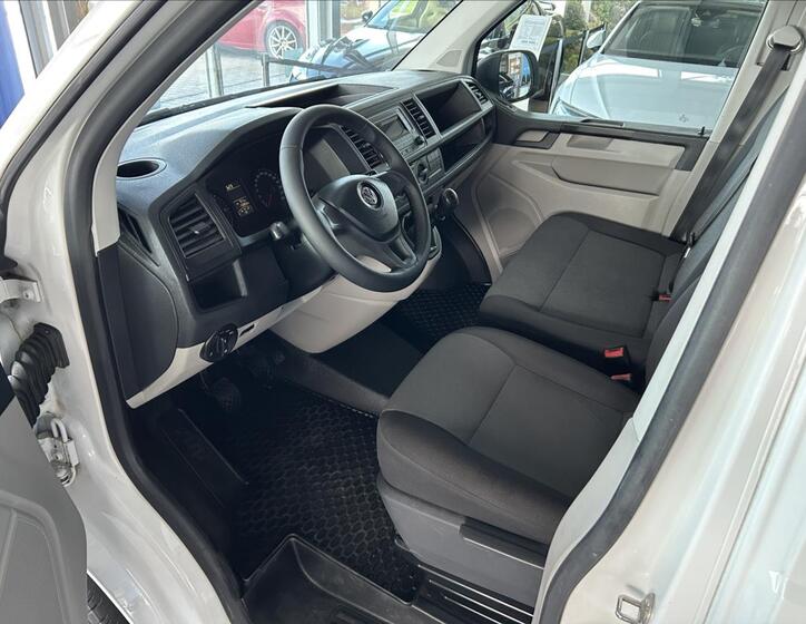 Volkswagen Transporter 8