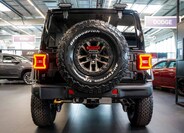 Jeep Wrangler 5