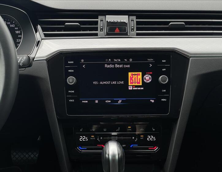 Volkswagen Passat 11