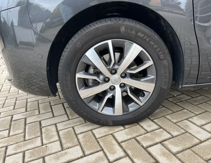 Toyota ProAce Verso 29