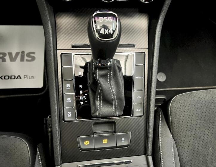 Škoda Superb 20