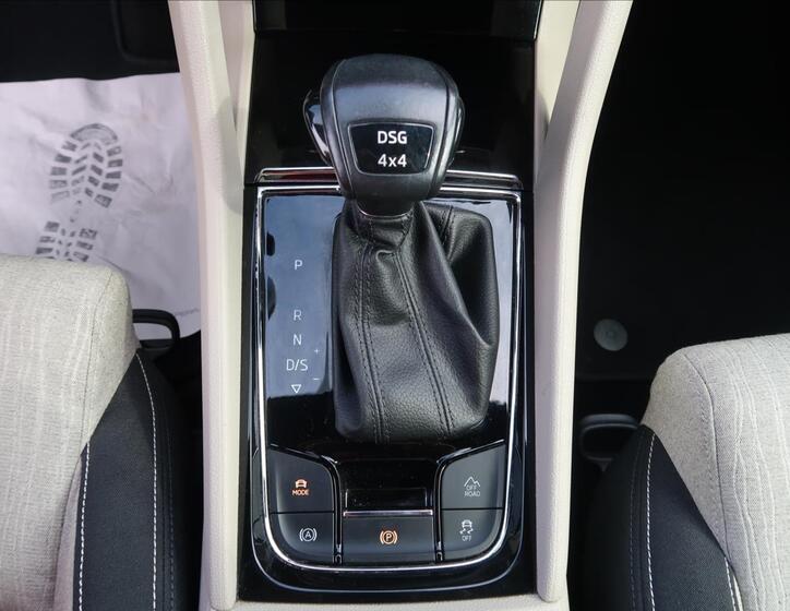Škoda Karoq 17