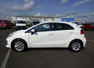 KIA Rio 6