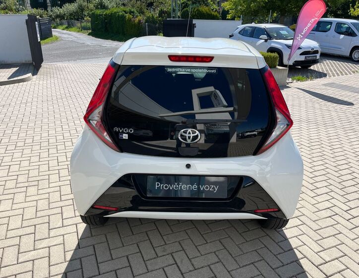 Toyota Aygo 5