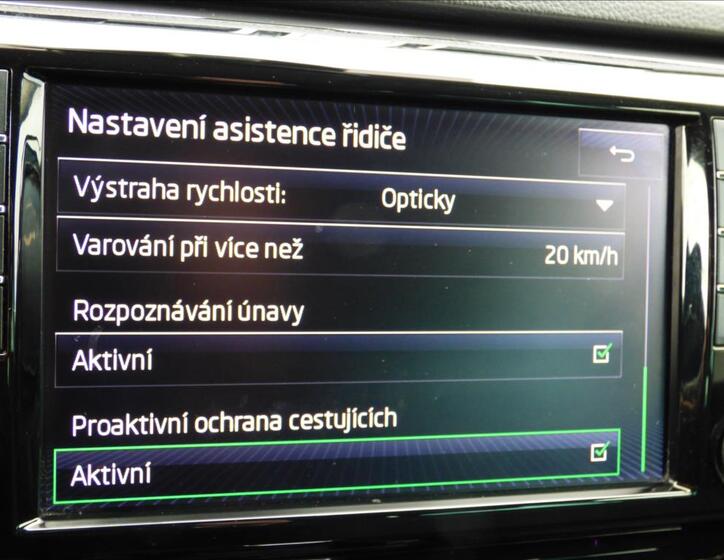 Škoda Superb 41