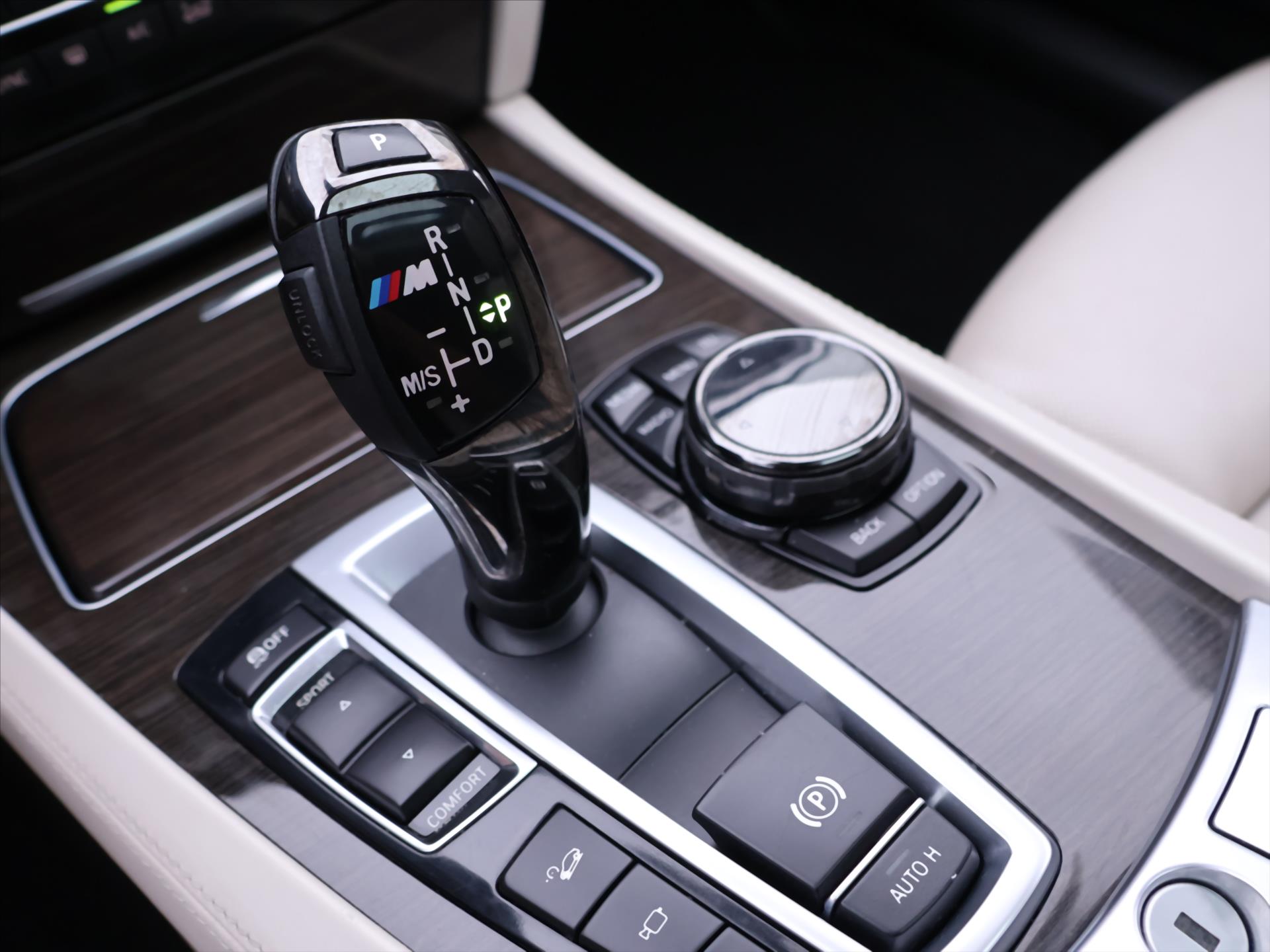 BMW Řada 7