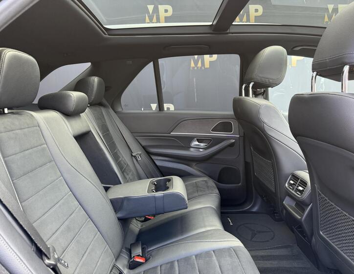Mercedes-Benz GLE 16