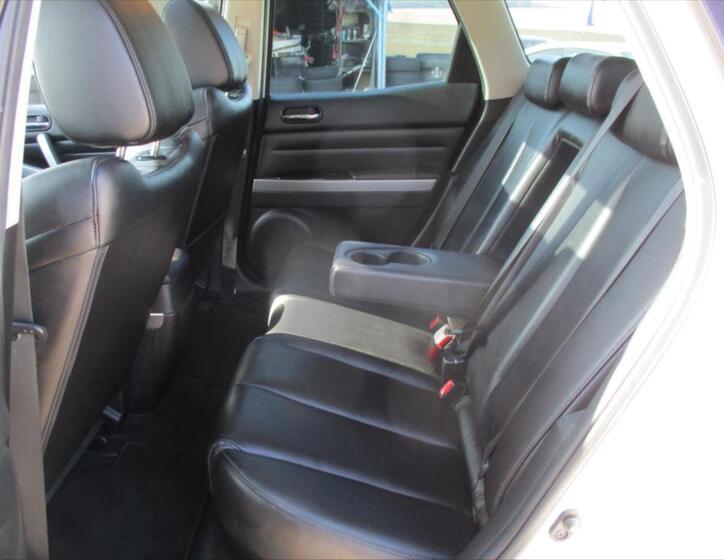 Mazda CX-7 8
