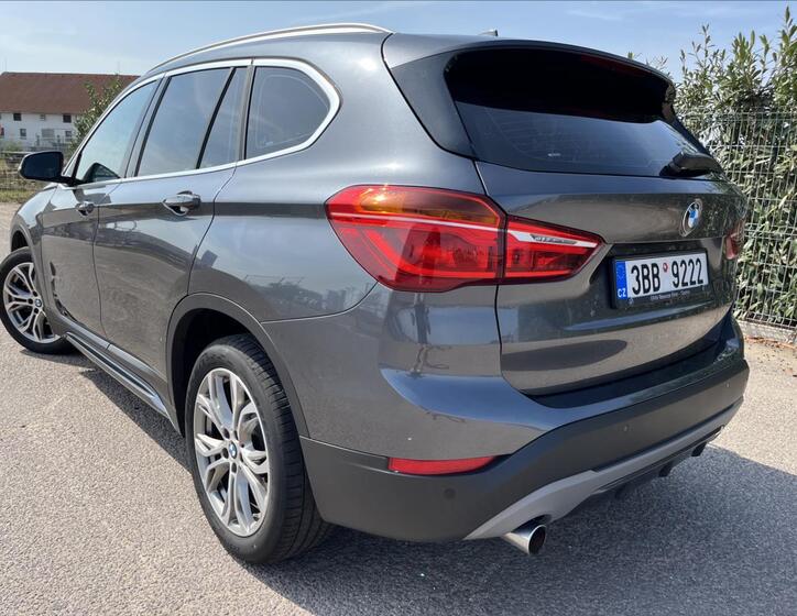 BMW X1 42