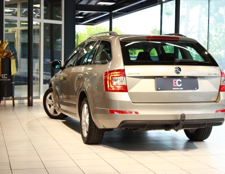 Škoda Octavia 23