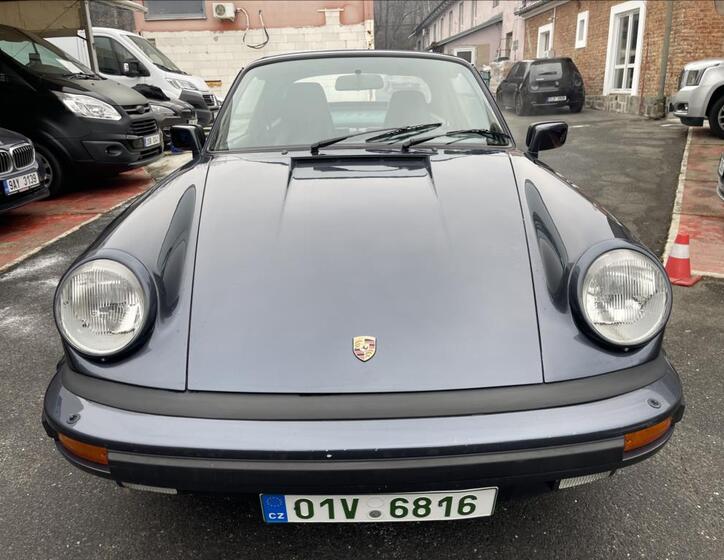Porsche 911 2