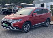 Mitsubishi Outlander 3