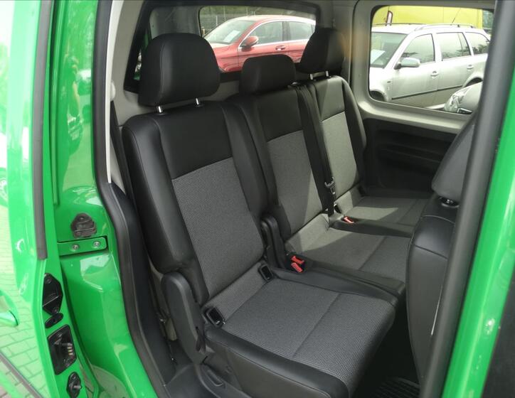 Volkswagen Caddy 39