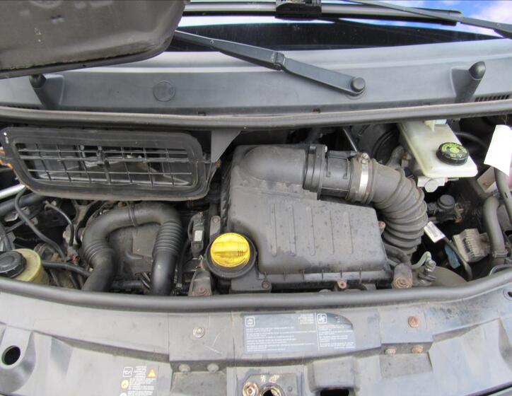Nissan Primastar 24