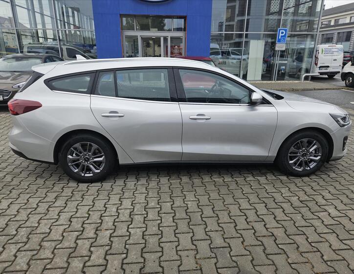 Ford Focus 6