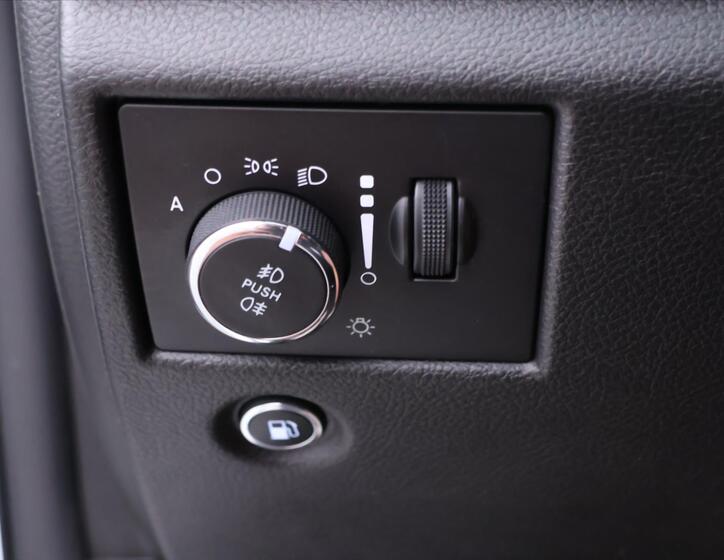 Jeep Grand Cherokee 15