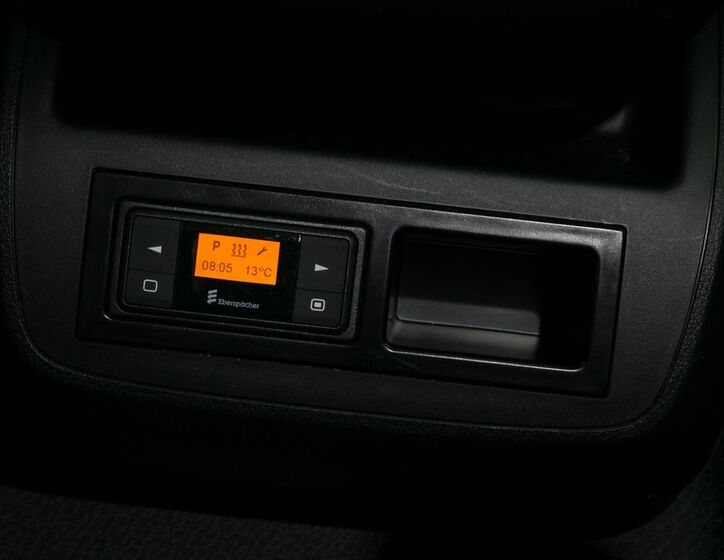 Mercedes-Benz Vito 25