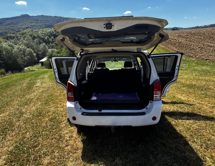 Nissan Pathfinder 2