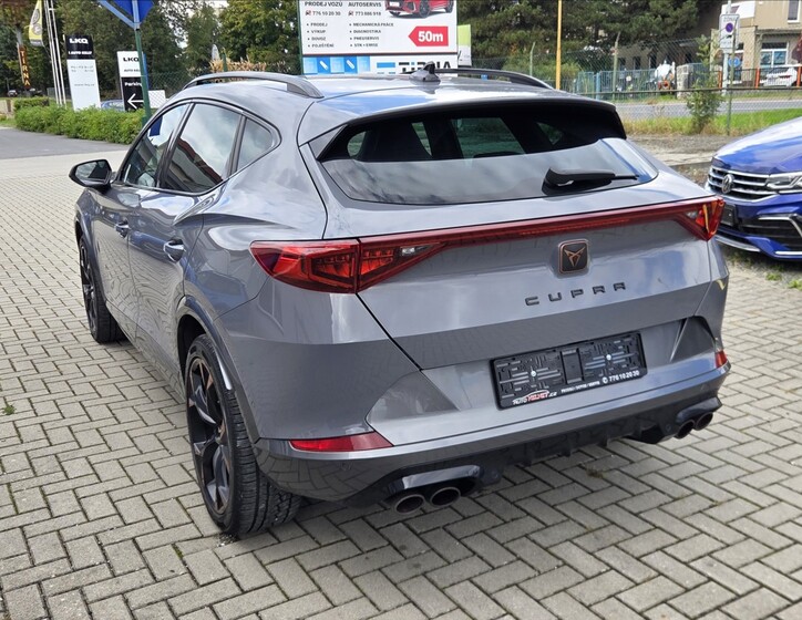 Cupra Formentor 2
