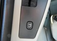 Chrysler Town & Country 28