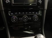 Volkswagen Golf 12
