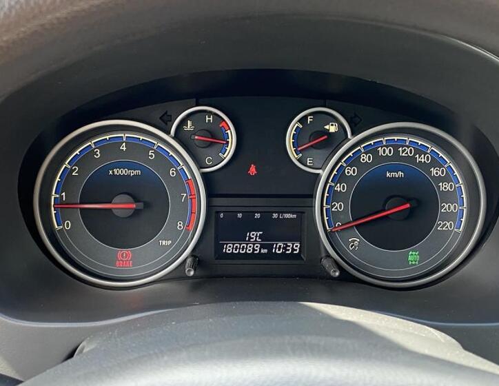 Suzuki SX4 15