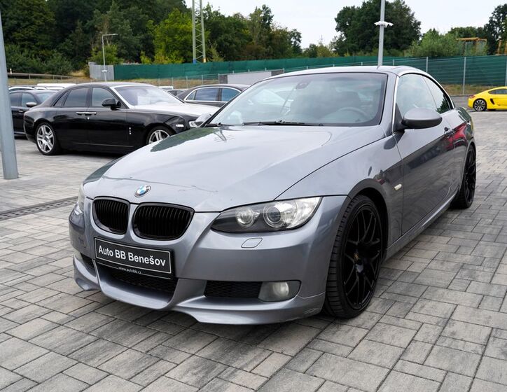 BMW Řada 3 2