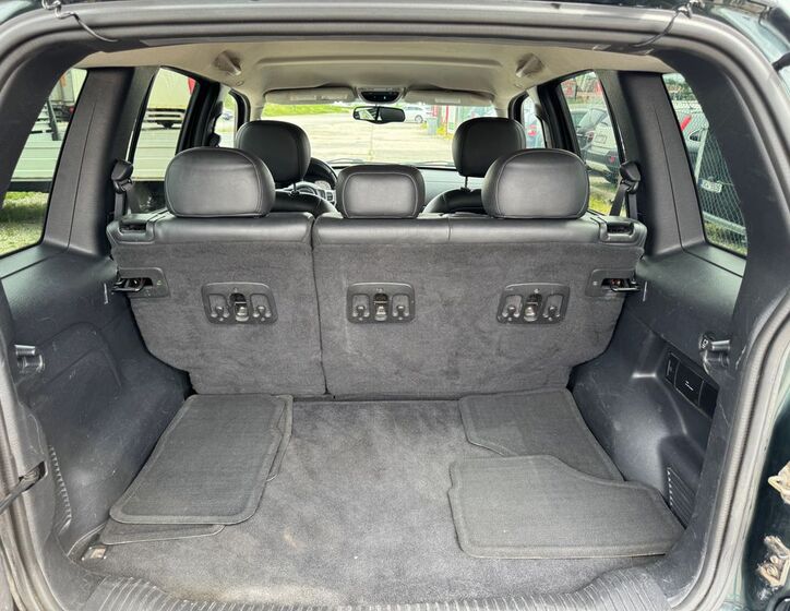 Jeep Cherokee 20