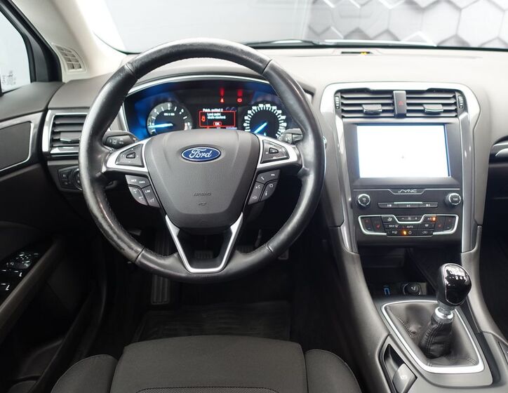Ford Mondeo 9