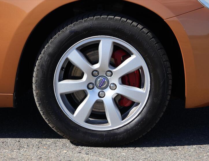 Volvo S60 29