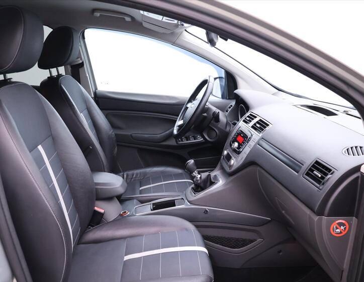 Ford Kuga 12
