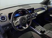 Mercedes-Benz GLB 9