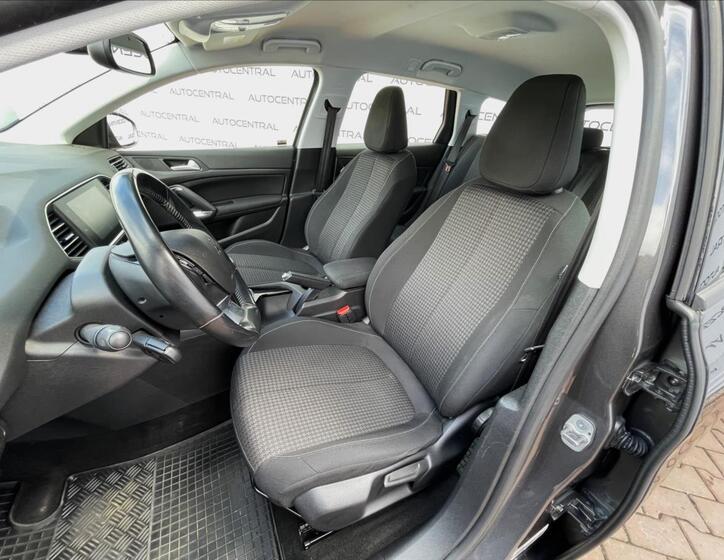 Peugeot 308 11