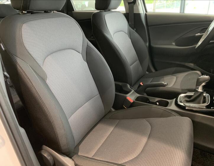 Hyundai i30 36