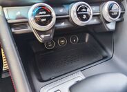 Hyundai Genesis 28