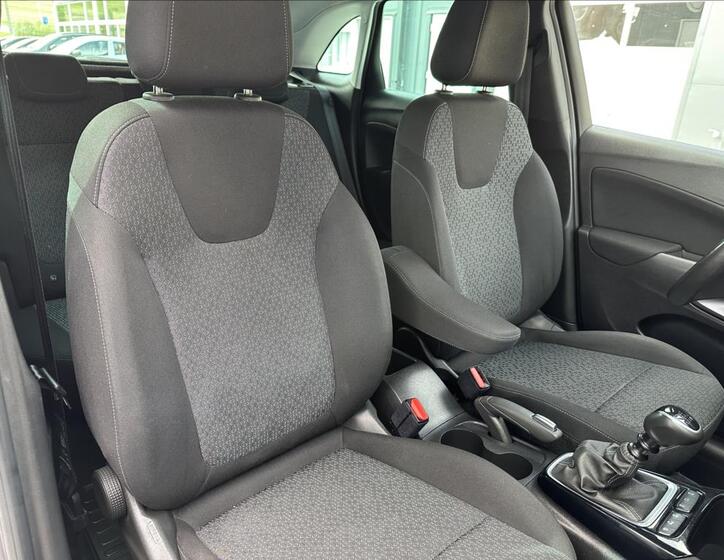 Opel Crossland X 16