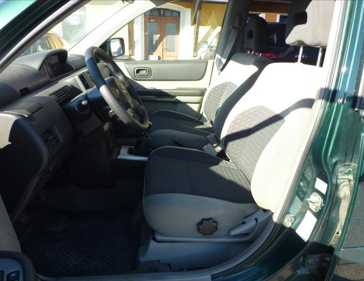 Nissan X-Trail 15