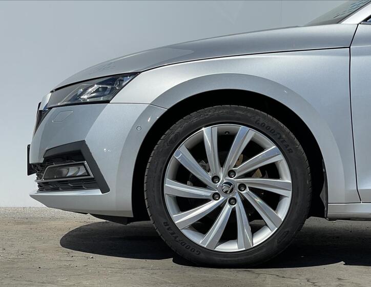 Škoda Octavia 21