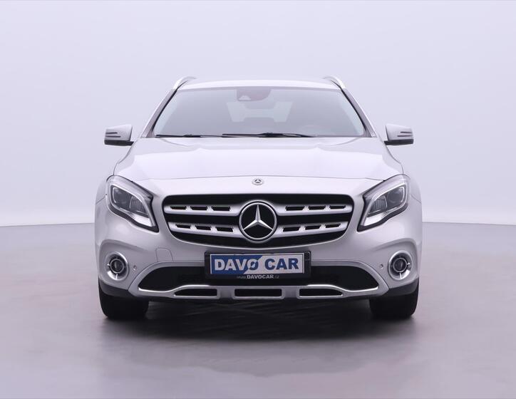 Mercedes-Benz GLA 2