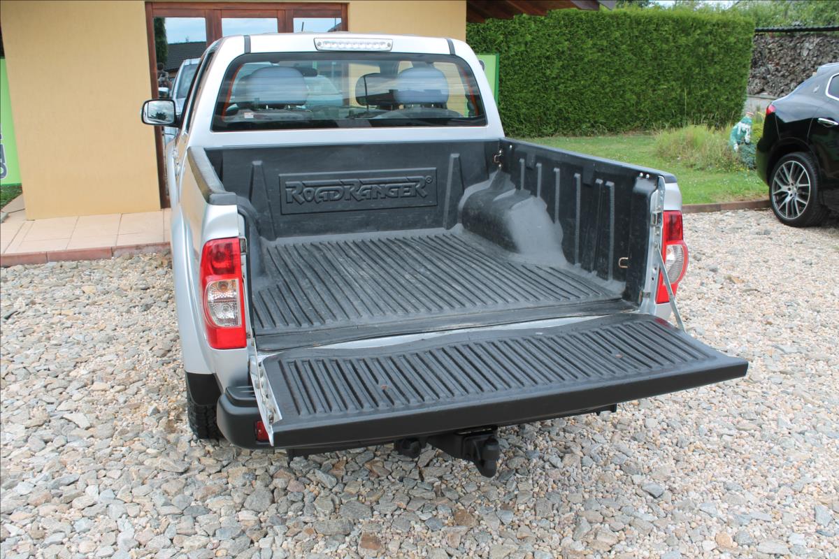 Isuzu D-Max