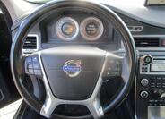 Volvo XC70 16