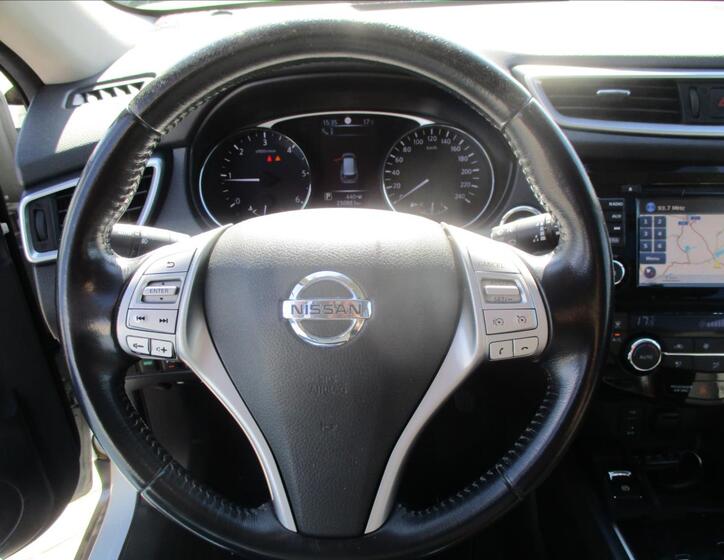 Nissan X-Trail 15