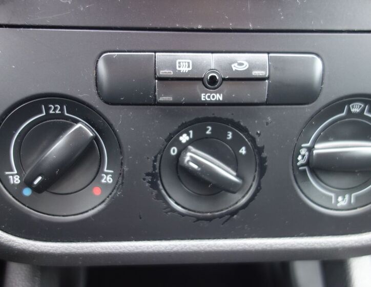 Volkswagen Golf 26