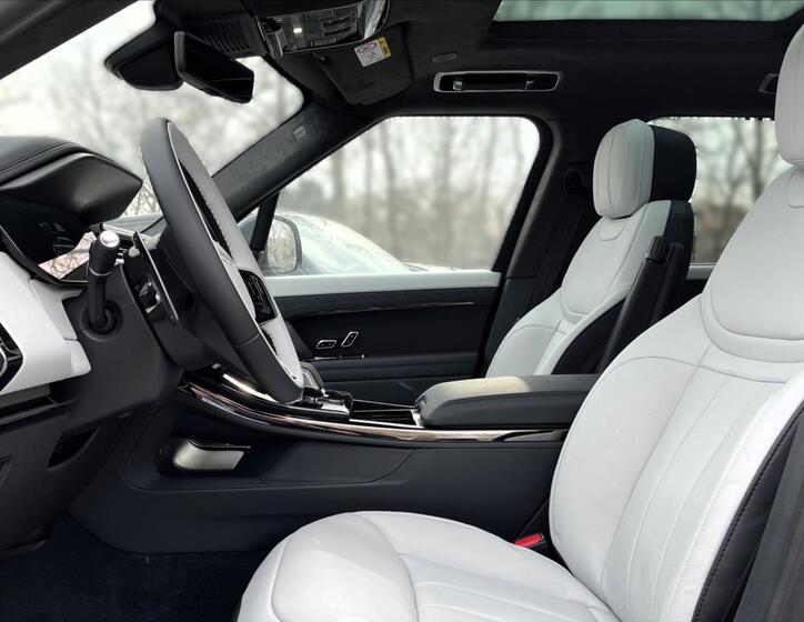 Land Rover Range Rover Sport 10