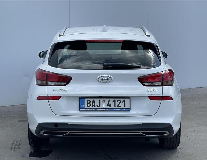 Hyundai i30 23