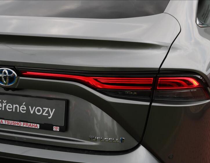 Toyota Mirai 40