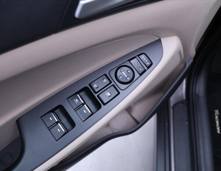 Hyundai Tucson 17