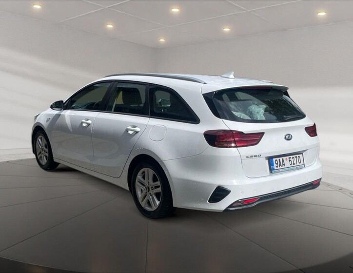 KIA Ceed 4