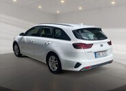 KIA Ceed 4