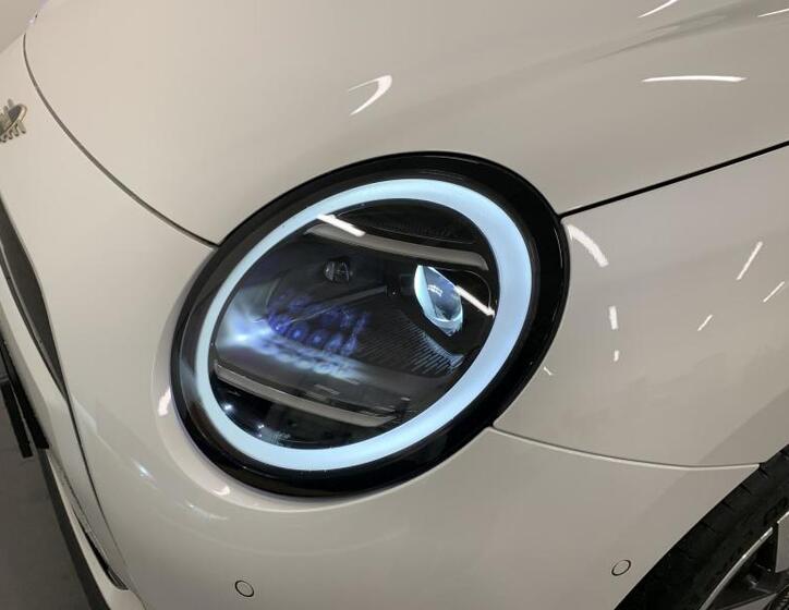 Mini Cooper 4